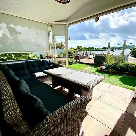 Holiday home Direkt Am *